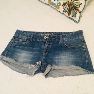 American Eagle 🦅 short denim shorts